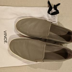 Vince Blair leather perforated sneaker sz 7.5